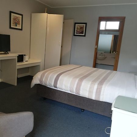 Casey On Princes Motel Hallam Экстерьер фото